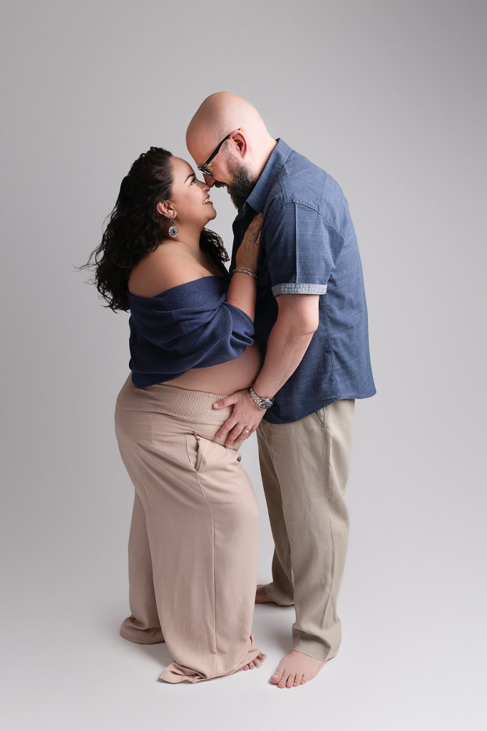 tampa-maternity-photos Hermosas fotos de maternidad cerca de mi en un estudio profesional en Tampa